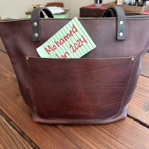 Portland Leather Goods Medium Zipper Tote
